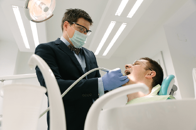 How Exactly Does Well-known Huntington Dentist Make certain Infection Protection?